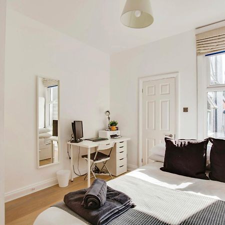 Lovely 2 Bedroom Ground Floor Flat With Garden. London Exterior foto