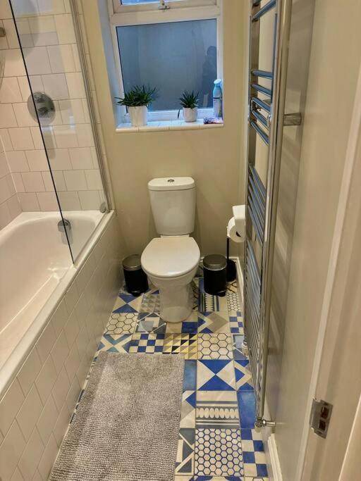Lovely 2 Bedroom Ground Floor Flat With Garden. London Exterior foto