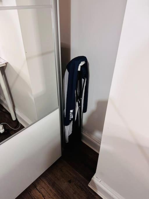 Lovely 2 Bedroom Ground Floor Flat With Garden. London Exterior foto