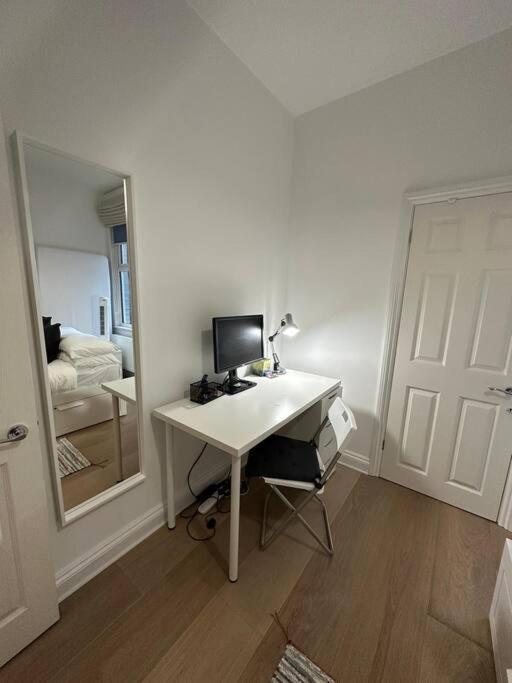 Lovely 2 Bedroom Ground Floor Flat With Garden. London Exterior foto